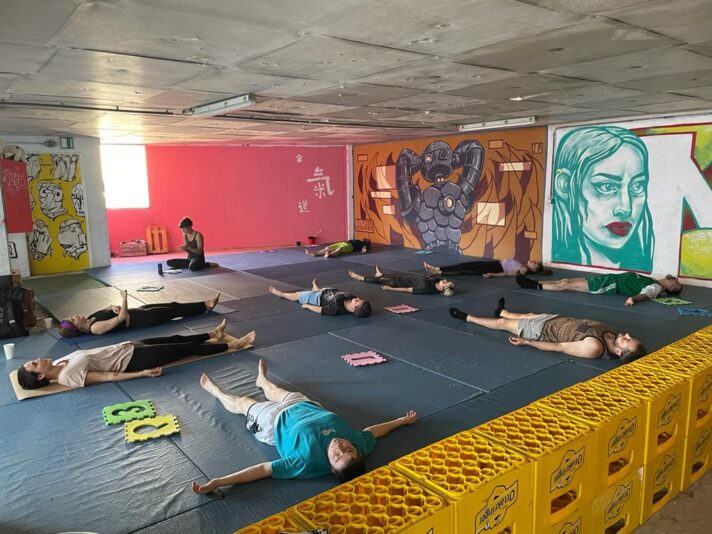 Inklusives Yoga mit Isa